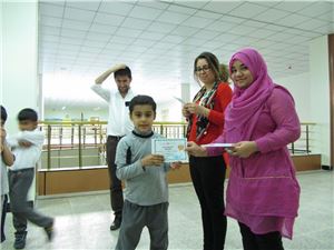 Kalar Students Receive Performance Certificates 